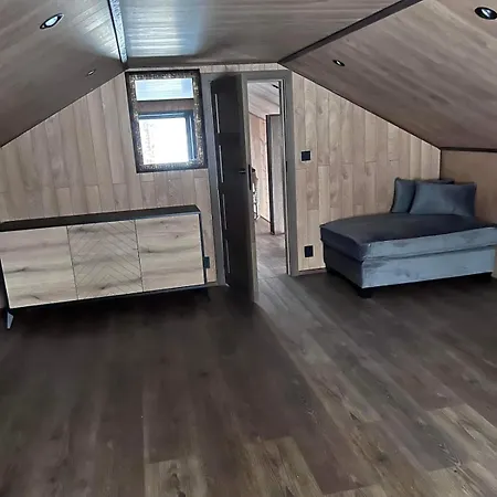 别墅 Veltelia 内斯比恩