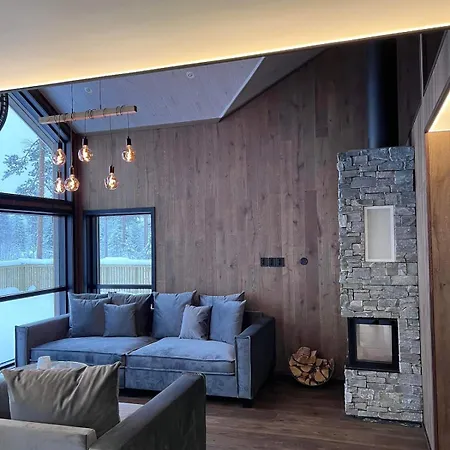 Veltelia 内斯比恩